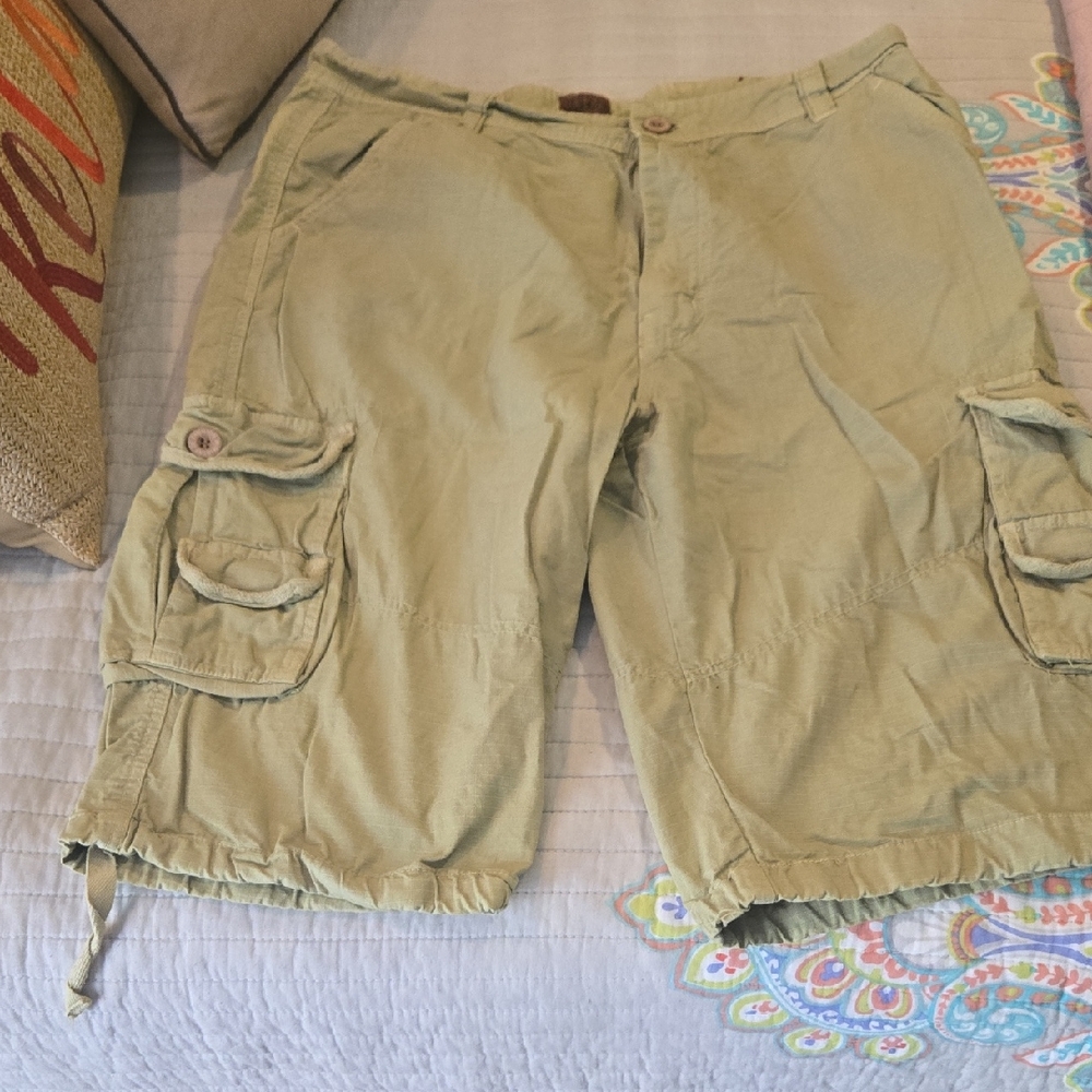 Ministry Of Fashion Khaki Cargo Shorts with Belt Loops - Size 38